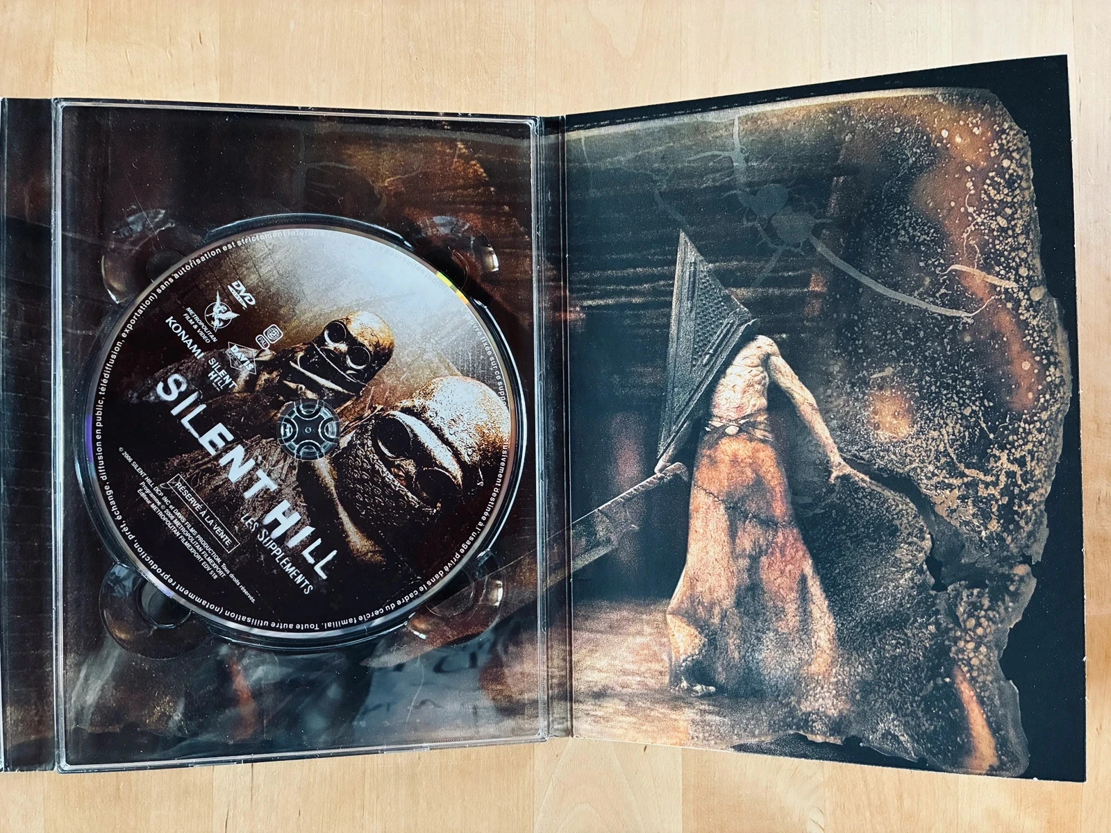 Coffret 2 DVD Silent Hill van Christophe Gans collector's editie. – photo 6